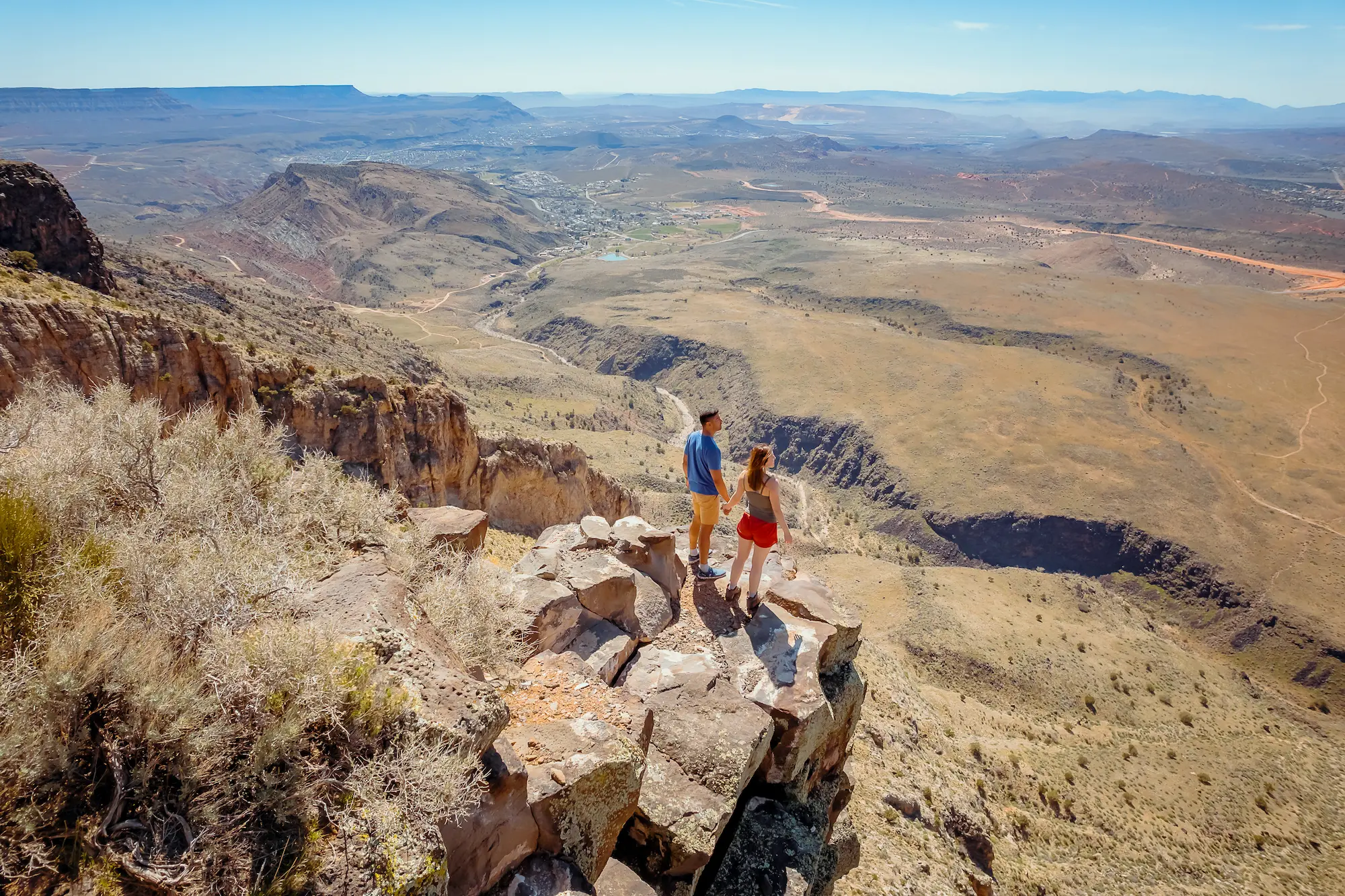 20220325-CELL-TOWER-OVERLOOK-1